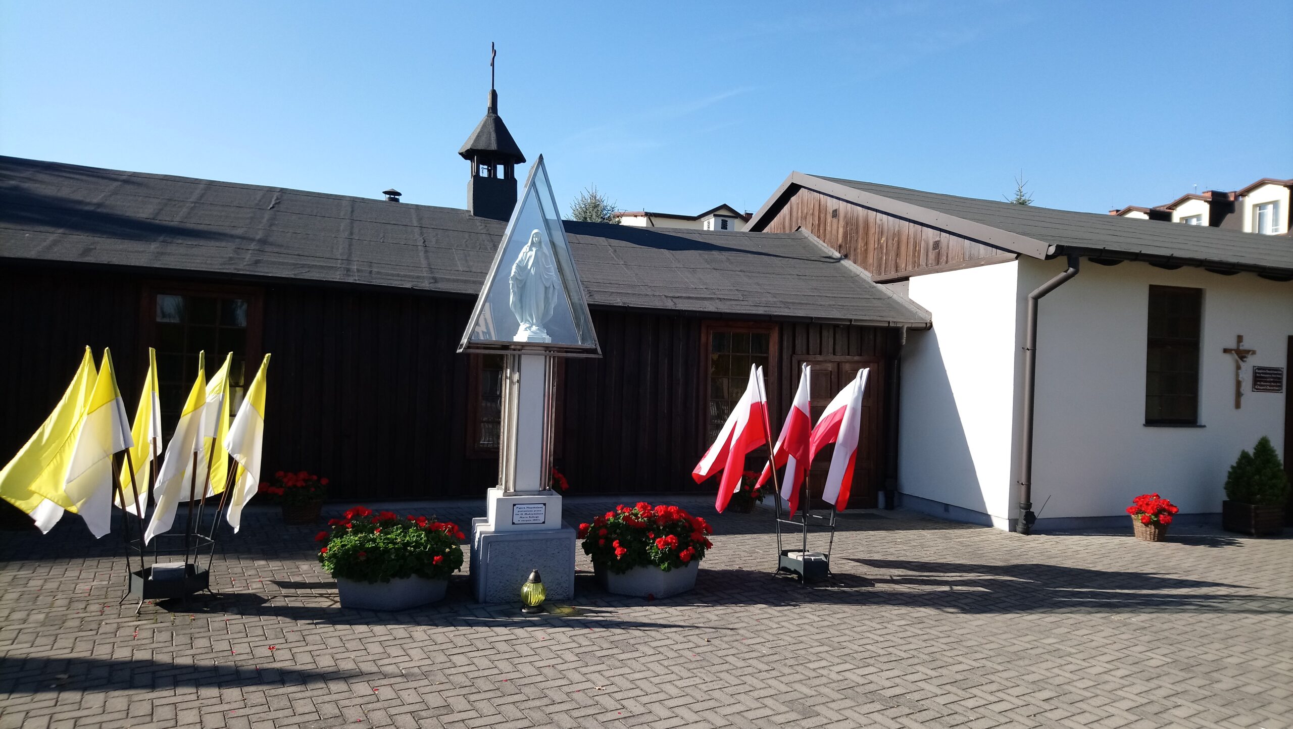 Tło