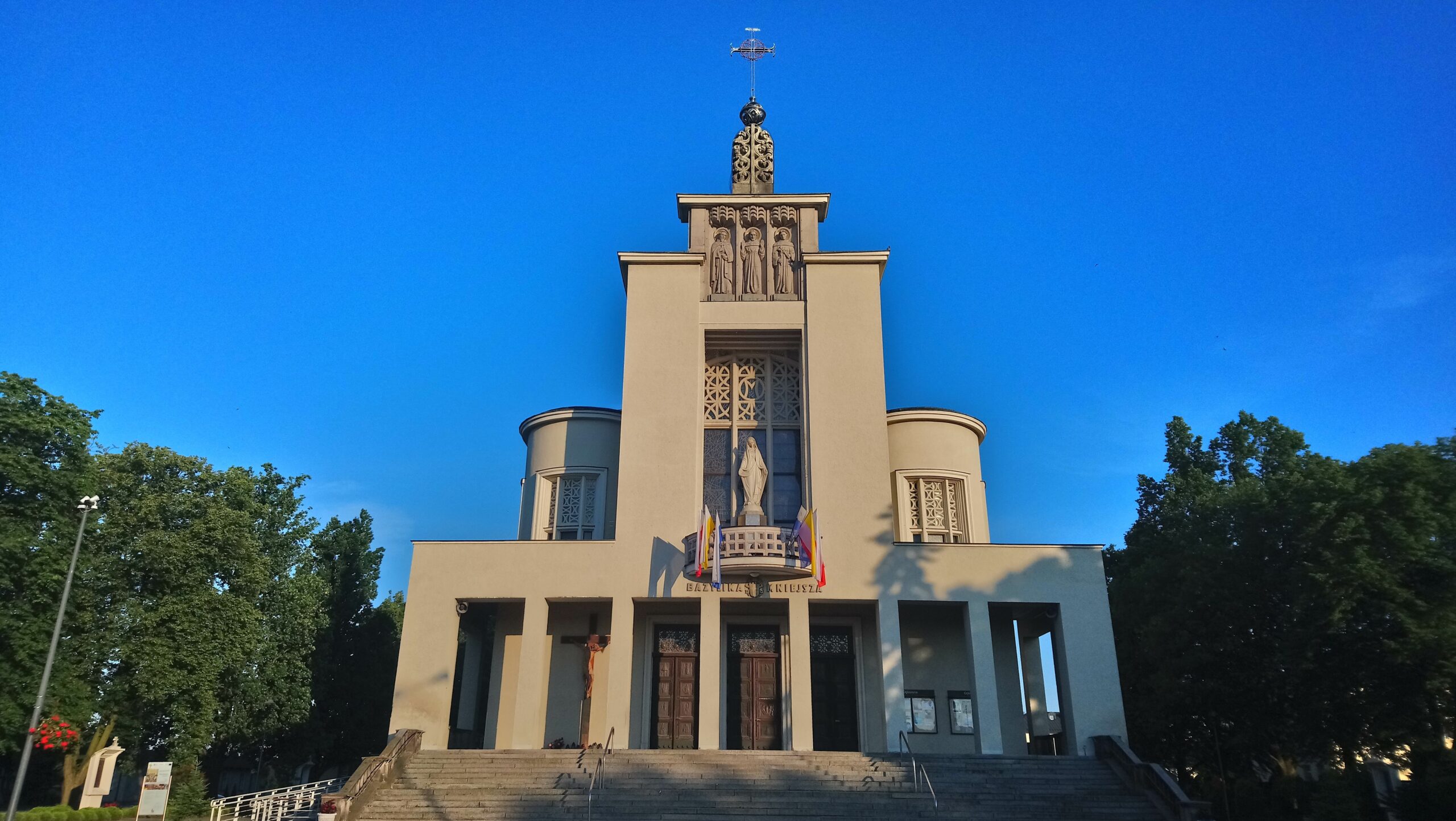 Tło