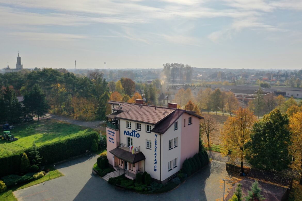 1 marca - 25 lat od wznowienia działalności Radia Niepokalanów