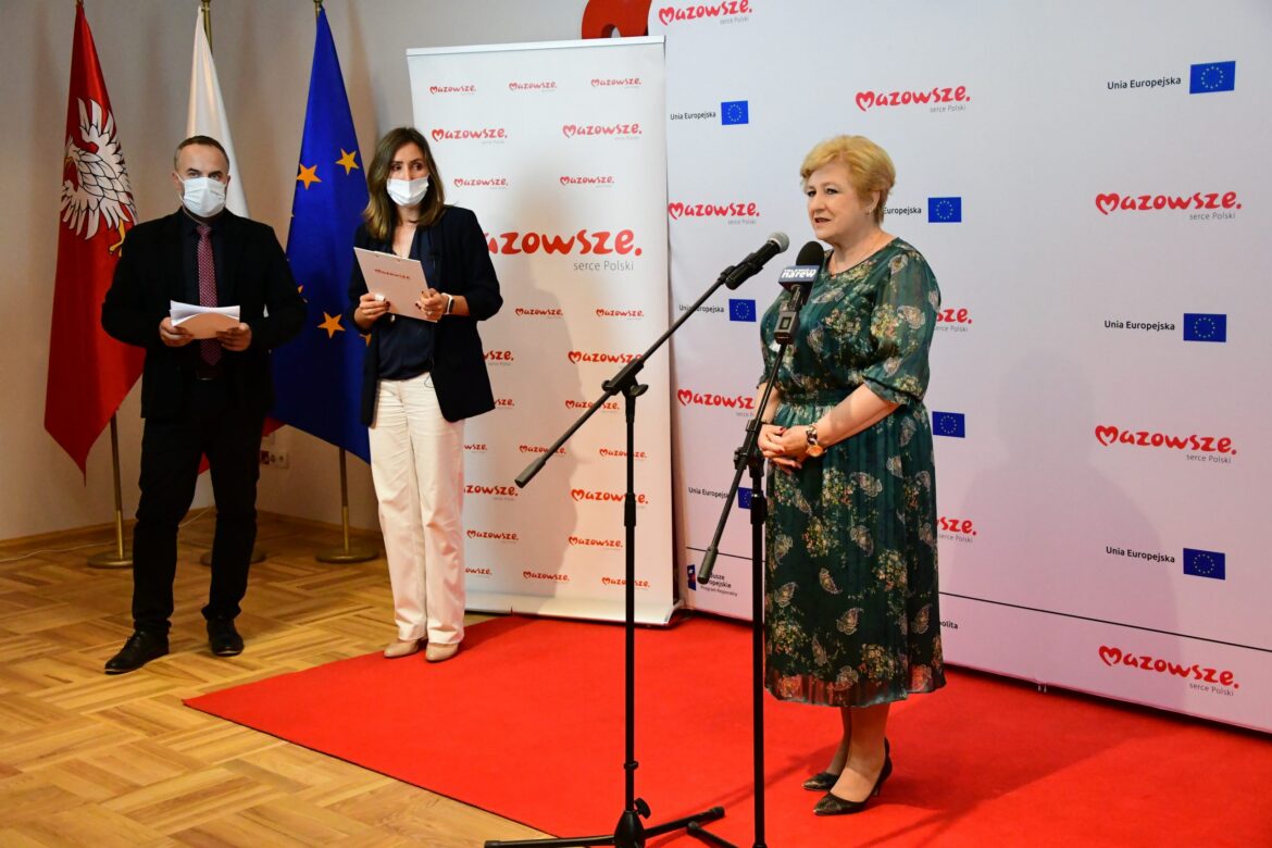 Mazowsze uruchamia kolejnych 105 mln zł na walkę z covid-19