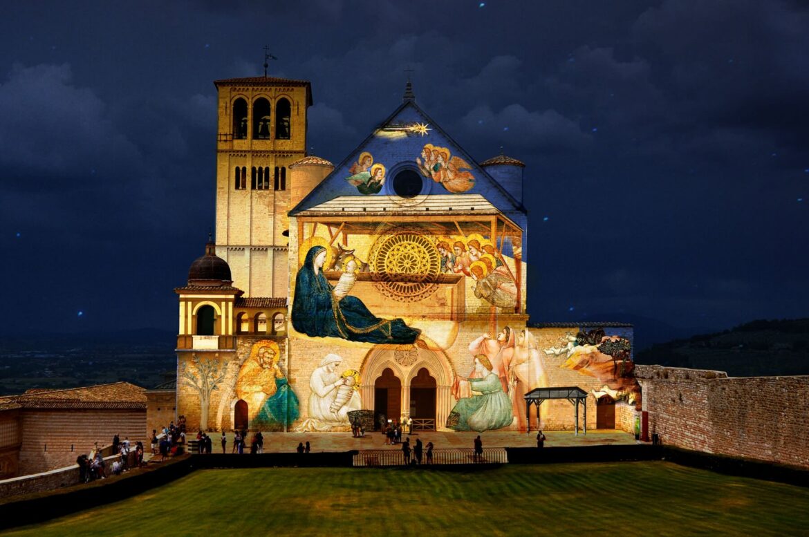 Asyż – iluminacje na Bazylice św. Franciszka