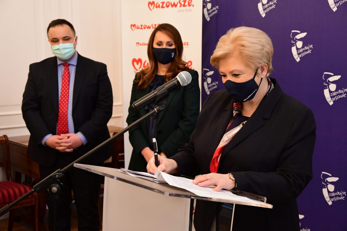 1,1 mln zł od samorządu Mazowsza i Warszawy na karetkę dla noworodków