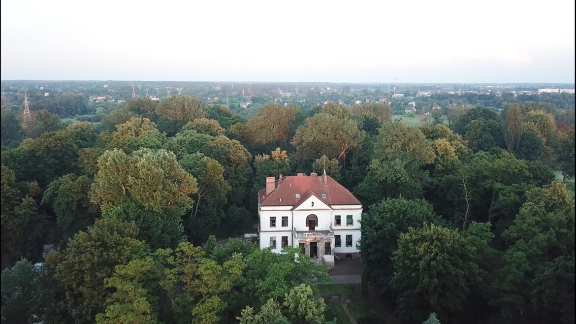 Bardzo subiektywny przewodnik historyczny: Siedziby szlacheckie i ziemiańskie w Gawłowie, cz.3 – poniedziałek, 15 listopada, 10.15