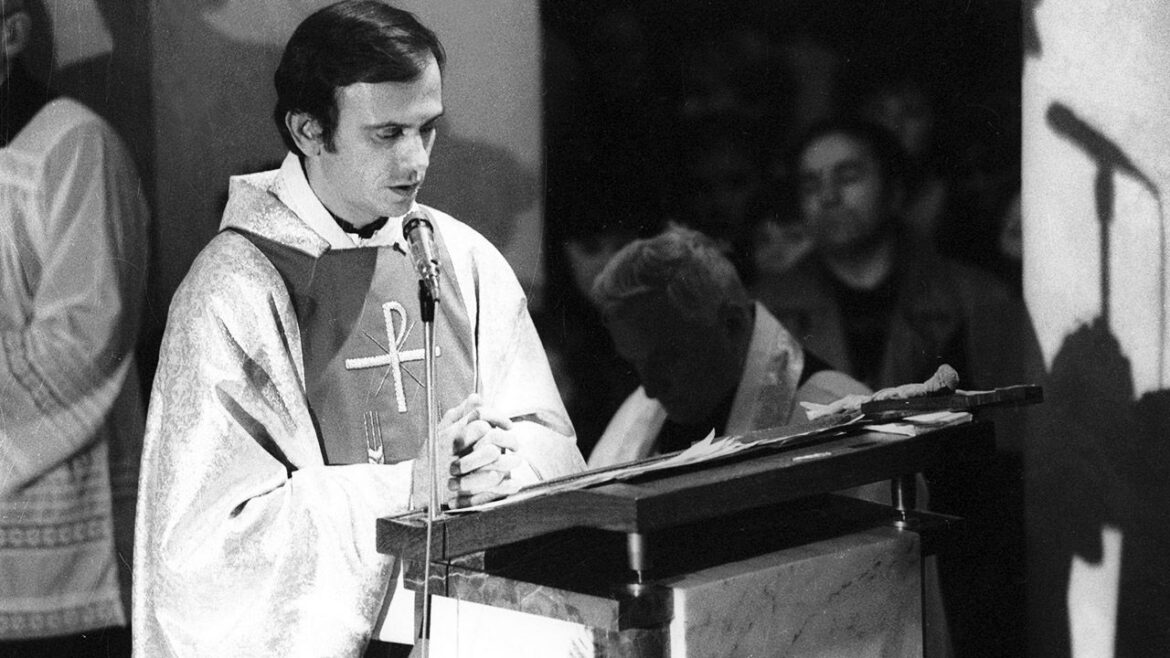 Bł. ks. JERZY POPIEŁUSZKO: Represje ze strony SB - środa, 16 listopada, 12.30 i 21.30