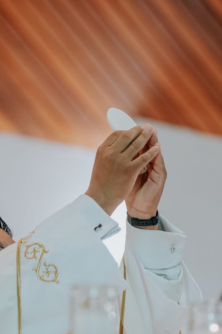 ZMIANA GODZIN TRANSMISJI MSZY NIEDZIELNYCH - niedziela, 11 czerwca