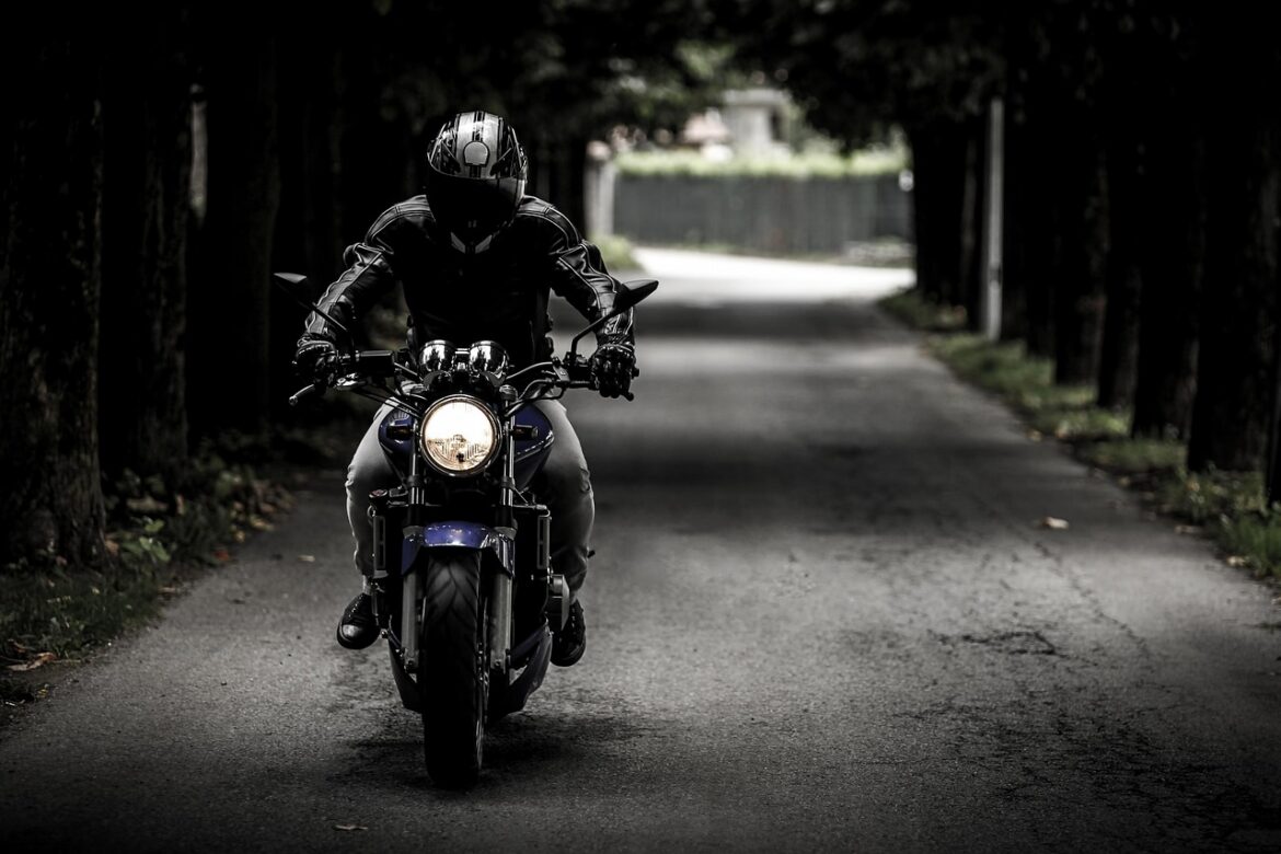 Bezpieczeństwo na pierwszym miejscu! Poradnik dla motocyklistów