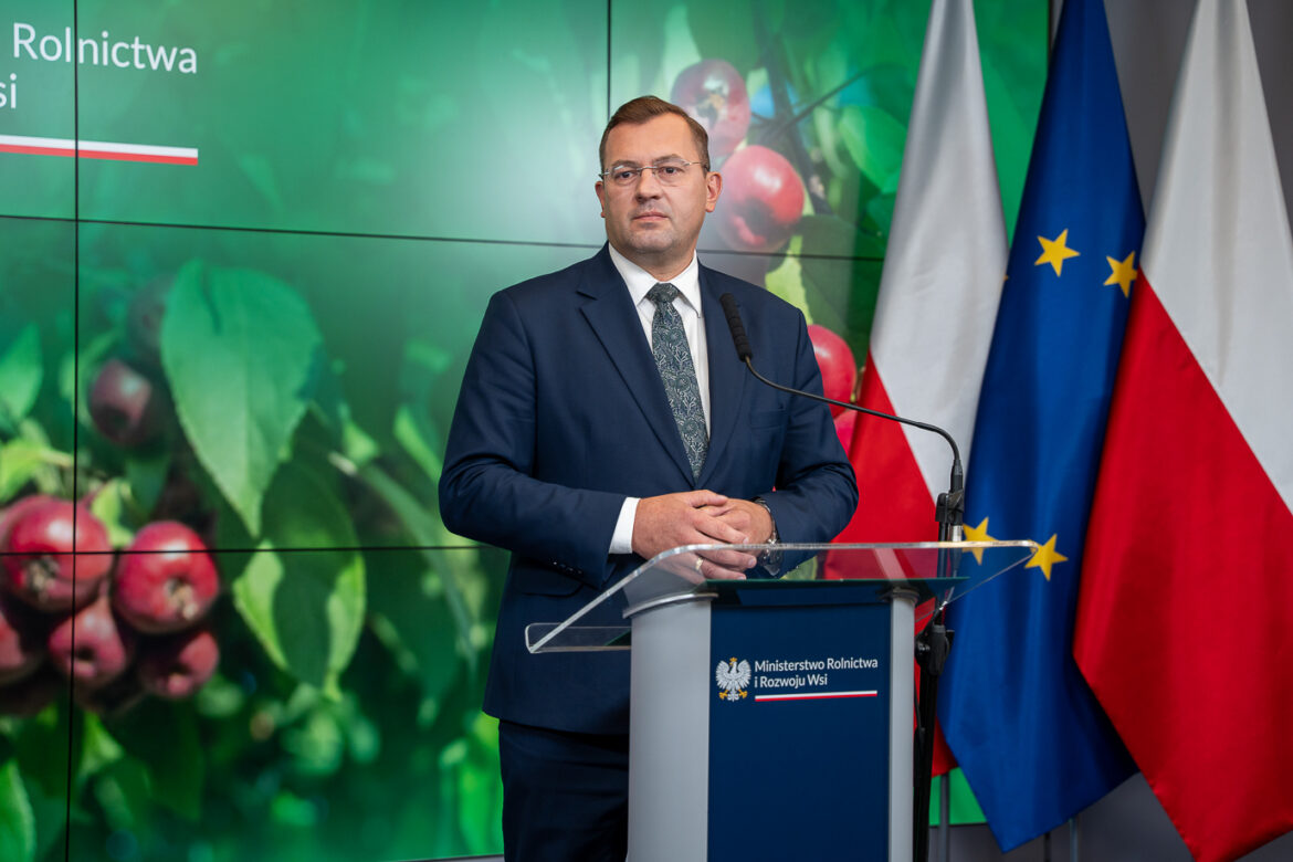 Rolnik rolnikiem, wieś wsią - priorytety ministra Stefana Krajewskiego