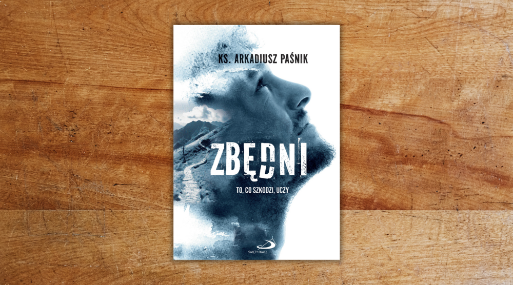 Tło
