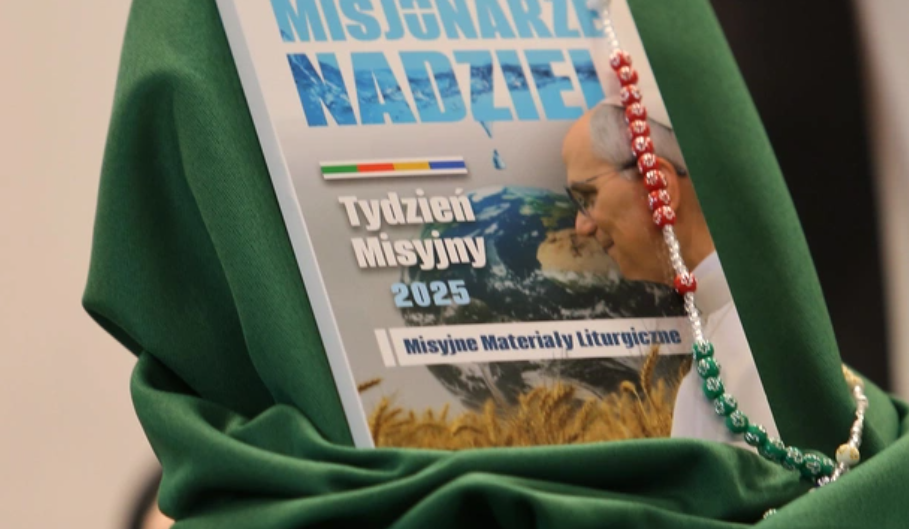 Tło