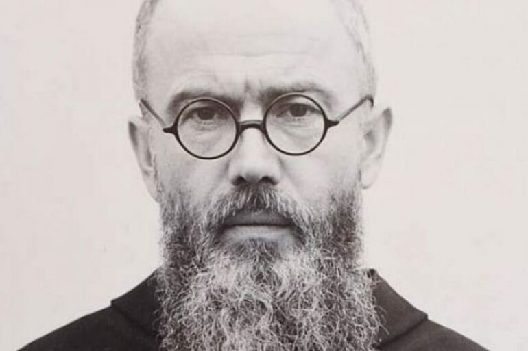 Stare zdjęcie o. Maksymiliana Kolbego.